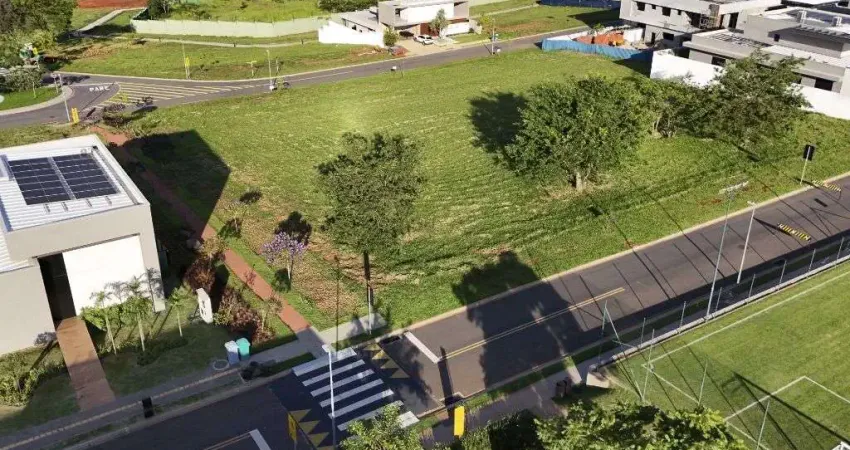 Lote de 640 m² à venda por R$ 1.680.000 no Plateau D'or Privilege - Goiânia