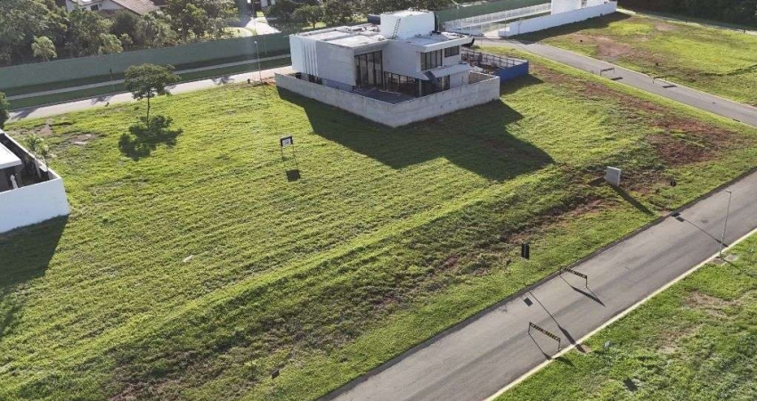 Lote de 704 m² à venda por R$ 1.930.400 no Plateau D'or Privilege - Goiânia