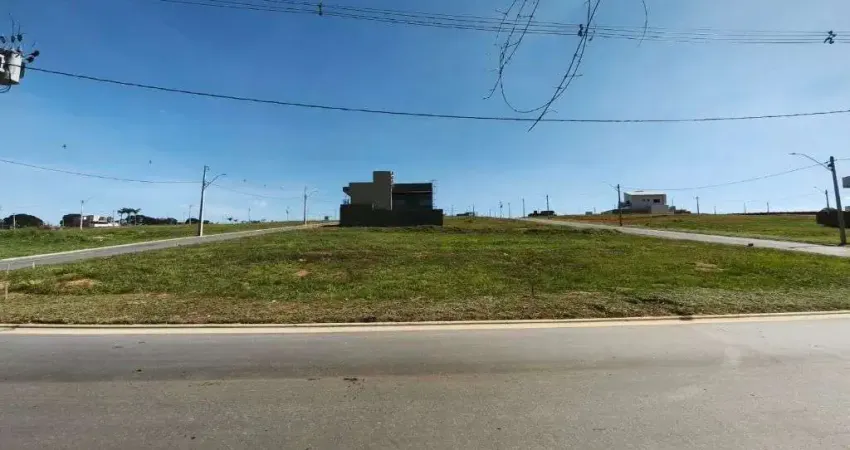 Terreno de 257,95 m² à venda, por R$ 322.437.50 no Jardins Versalhes - Aparecida de Goiânia