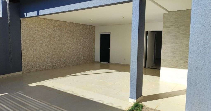 Sobrado de 247 m² com 03 suites, à venda, por R$ 500.000 no Residencial Monte Cristo - Trindade