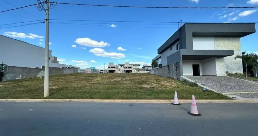 Lote de 300 m² à venda por R$ 285.000 no Jardins Porto - Senador Canedo
