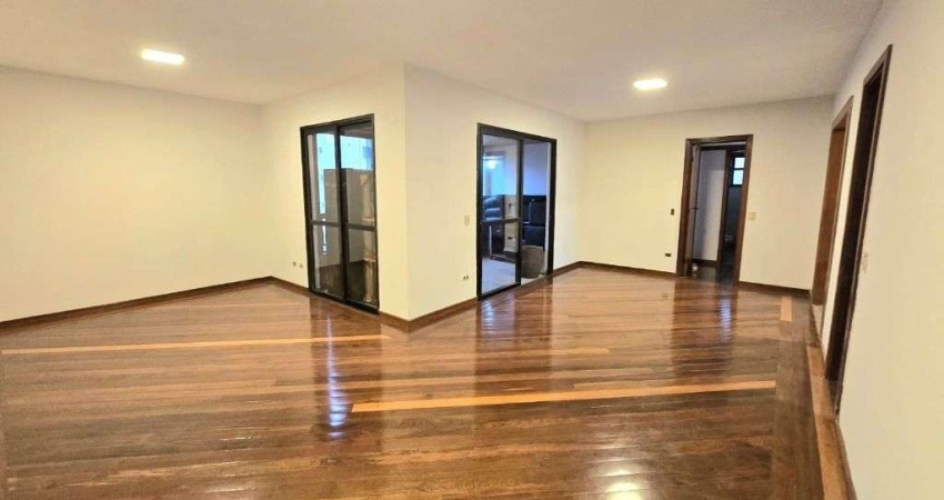 Apartamento de 141 m² com 04 quartos à venda por R$ 680.000 no Setor Bueno - Goiânia