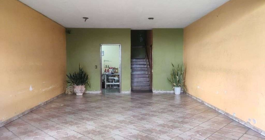 Sobrado de 400 m², com 04 quartos à venda,  por R$ 400.000 - Setor Campinas - Goiânia