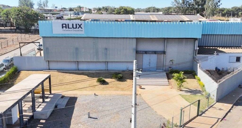 Galpão de 1550 m² para alugar por R$ 22.500/mensais no Jardim Canedo III - Senador Canedo/GO