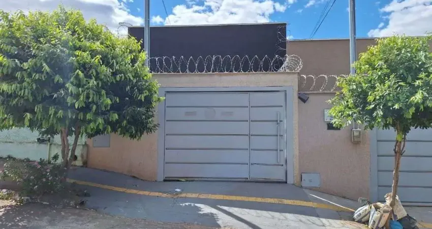 Casa de 120 m² com 03 quartos para alugar por R$ 2.600/mensais no Setor Vila Morais - Goiânia