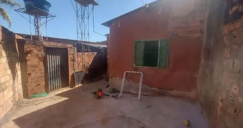 Casa de 161 m² com 03 quartos à venda por R$ 315.000 no Setor Mansões Paraíso - Aparecida de Goiânia