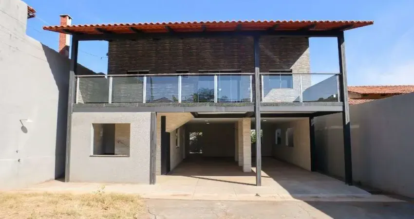Sobrado de 244 m² com 04 quartos à venda por R$ 700.000 no Residencial Cidade Verde - Goiânia
