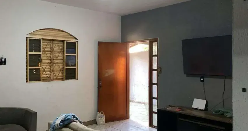 Casa de 125 m² com 03 quartos à venda por R$ 490.000 no Jardim das Cascatas - Aparecida de Goiânia