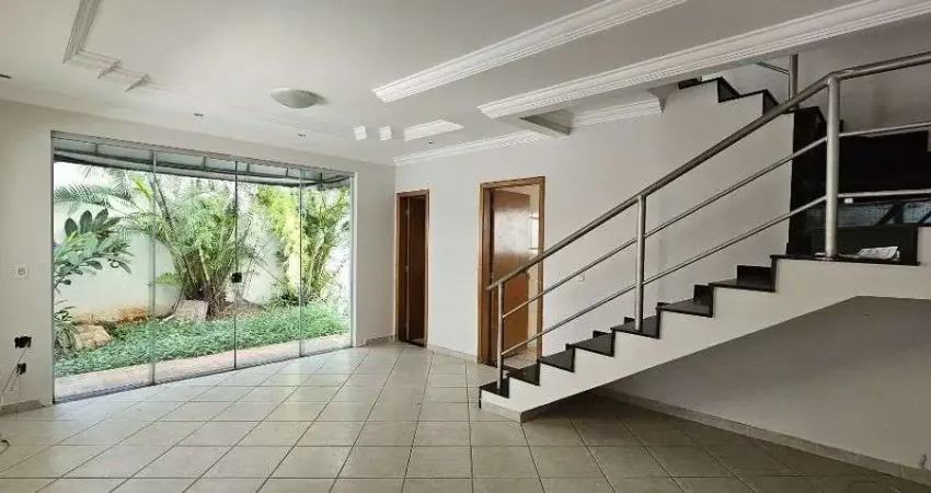Sobrado de 168 m² com 03 quartos à venda por R$ 930.000 no Parque Amazônia - Goiânia