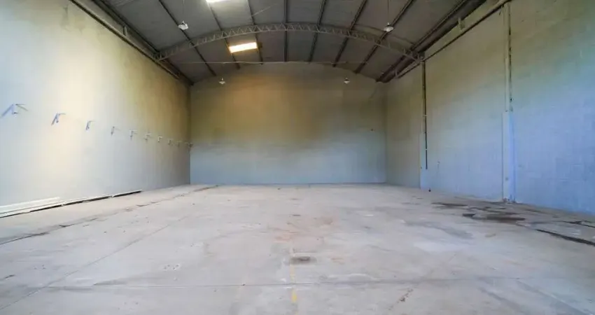 Barracão / Galpão / Depósito para alugar na Rua CM10, Setor Cândida de Morais, Goiânia