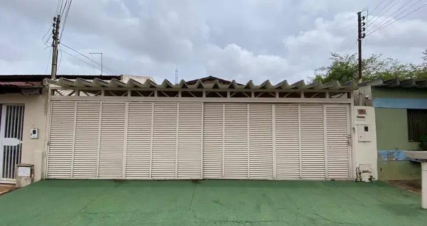 Casa de 218m² com 03 quartos no Jardim Progresso - Aparecida de Goiânia
