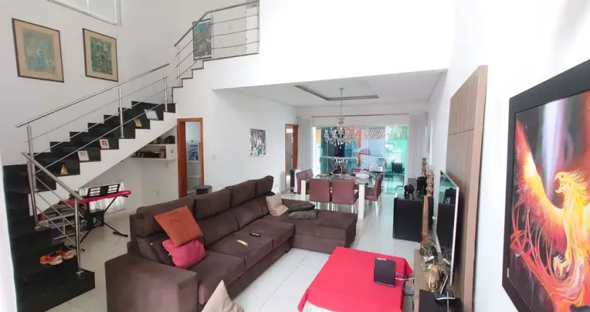 Casa de Condomínio com 3 Suítes e 4 banheiros à Venda, por R$ 1.600.000