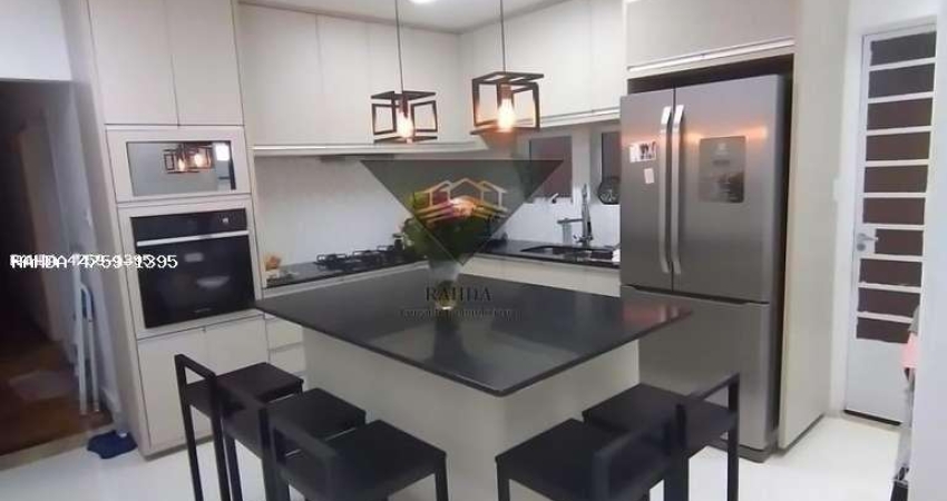 Casa para Venda em Mogi das Cruzes, Centro, 3 dormitórios, 2 banheiros, 2 vagas