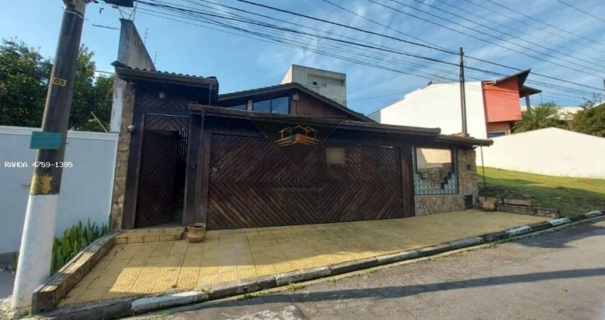 Casa para Venda em Suzano, jardim altos de suzano, 4 dormitórios, 1 suíte, 2 banheiros, 3 vagas