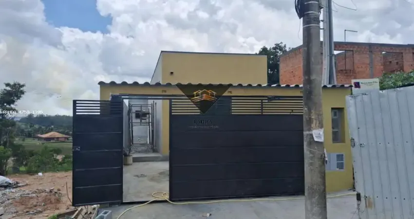 Casa para Venda em Suzano, Jardim das Flores, 3 dormitórios, 1 suíte, 1 banheiro, 2 vagas