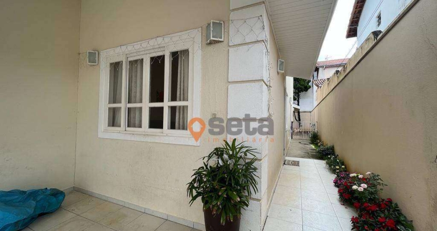 Casa à venda, 140 m² por R$ 650.000,00 - Jardim das Indústrias - São José dos Campos/SP
