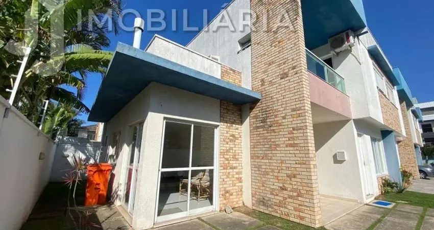 Casa Residencial com 3 quartos  à venda, 150.00 m2 por R$780000.00  - Ingleses Do Rio Vermelho - Florianopolis/SC