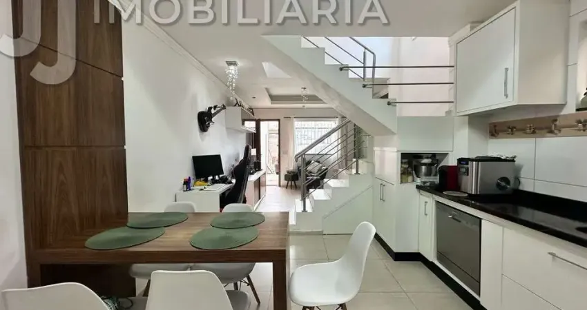 Sobrado com 2 quartos  à venda, 60.00 m2 por R$330000.00  - Ingleses Do Rio Vermelho - Florianopolis/SC