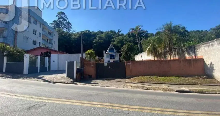 Terreno à venda, 1300.00 m2 por r$4500000.00 - jurere - florianopolis/sc