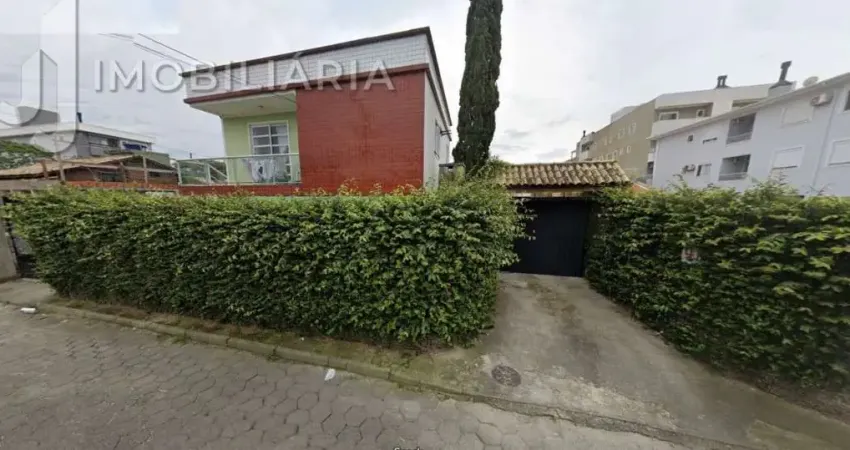 Casa residencial com 6 quartos à venda, 286.00 m2 por r$900000.00 - ingleses do rio vermelho - florianopolis/sc