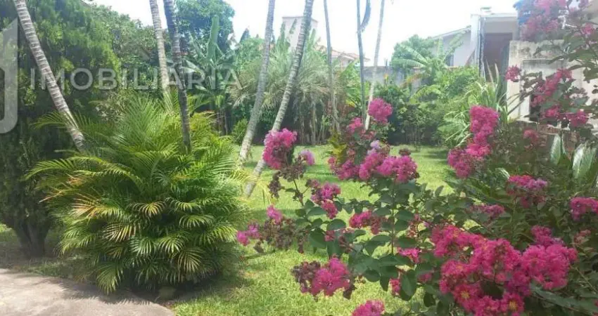 Casa Residencial à venda, 180.00 m2 por R$12000000.00 - Ingleses Do Rio Vermelho - Florianopolis/SC