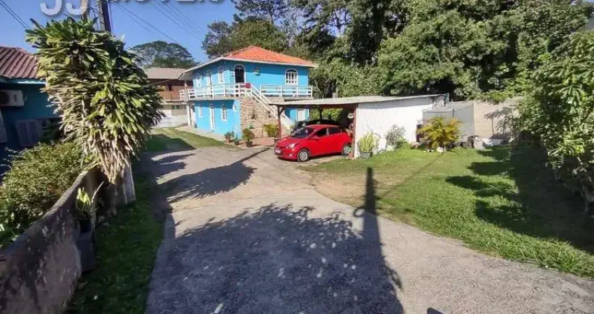 Casa Residencial com 6 quartos à venda, 276.00 m2 por R$2000000.00 - Praia Do Santinho - Florianopolis/SC
