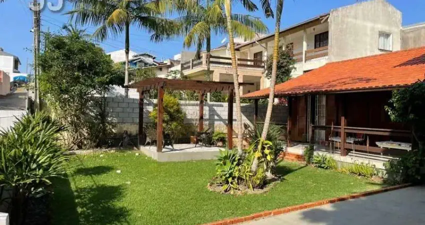 Casa residencial com 3 quartos à venda, 110.00 m2 por r$798000.00 - ingleses do rio vermelho - florianopolis/sc