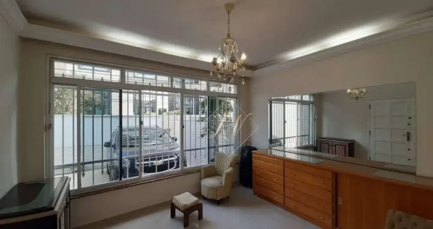 Maravilhosa casa isolada, 3 dormitórios, quintal , 2 vagas de garagem no bairro boqueirão em santos!!!