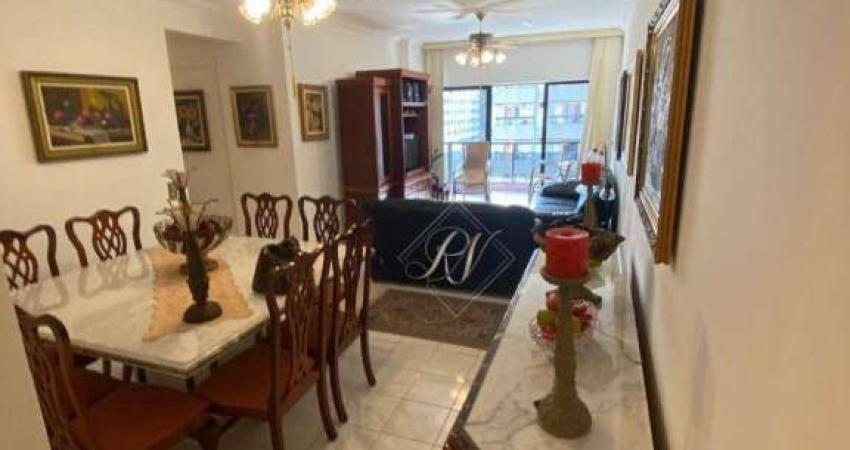 Apartamento amplo e muito bem distribuído localizado na quadra da praia, porteira fechada, com uma linda Vista para o Mar e próximo ao Shopping Praiam