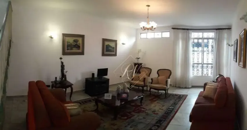 ESTUDA PROPOSTA!!! EXCELENTE CASA PARA A VENDA NO CENTRO DE SÃO VICENTE!!