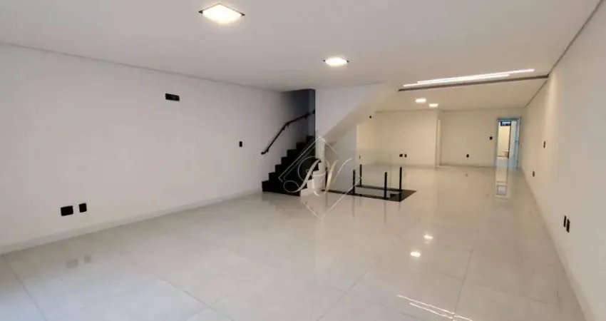 QUADRA DA PRAIA DO EMBARÉ!!! PISCINA, ÁREA GOURMET, FINO ACABAMENTO, NA CIDADE DE SANTOS!!!