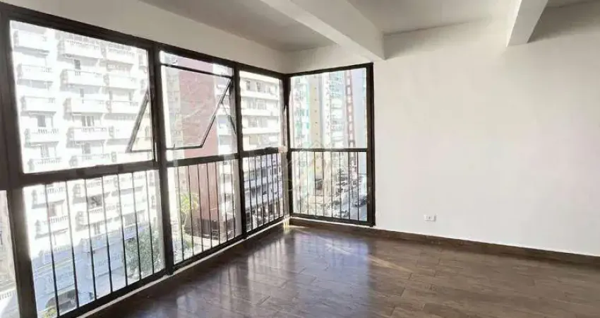 Reformado, andar alto, frente, vista parcial mar, 4 dormitórios, quadra da praia do boqueirão em santos!!!