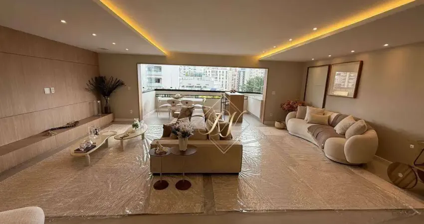Maravilhoso apartamento todo reformado com 4 suites , próximo aoi tenis clube e a praia . Venha conhecer!!