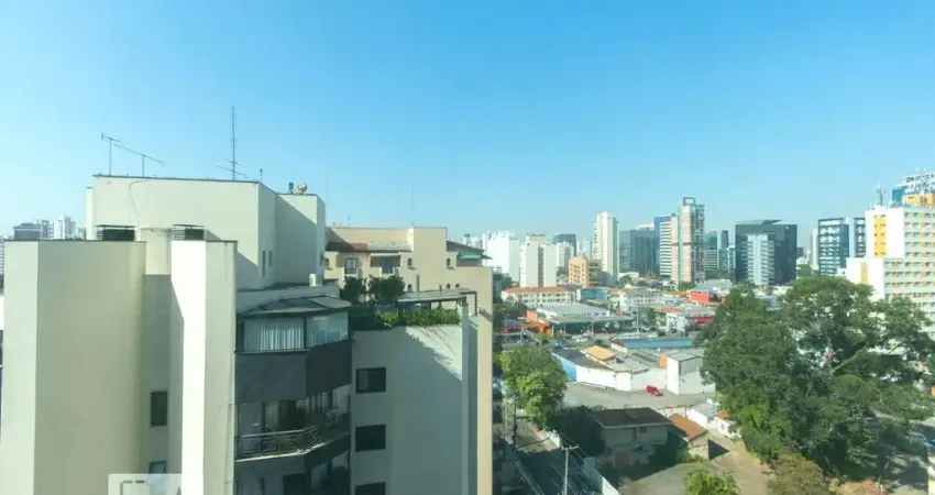 EXCELENTE APTO - REFORMADO - LOCALIZAÇÃO PRIVILEGIADA
