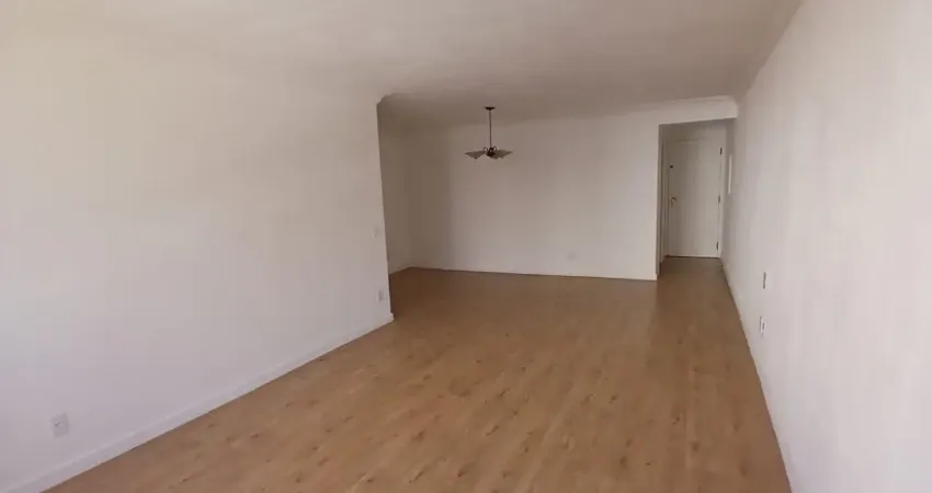 Apartamento com 3 quartos para alugar na Rua Manuel Guedes, 135, Jardim Europa, São Paulo