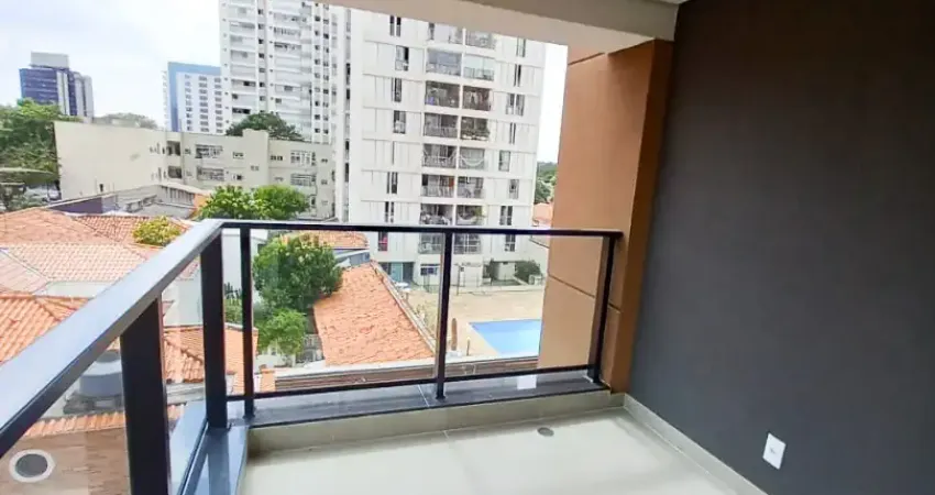 Excelente apto semi mobiliado - varanda - lazer - localização privilegiada