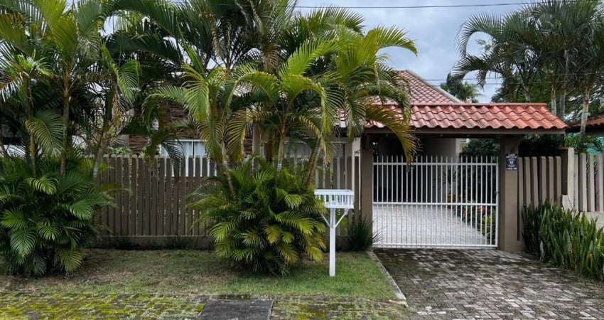 Casa com 3 quartos à venda na Rua Osíris Ricardo Dos Santos, 763, Balneário Betaras, Matinhos