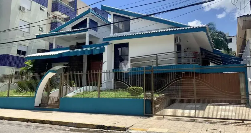 Excelente casa localizada no Bairro Nossa Senhora de Lourdes na cidade de Santa