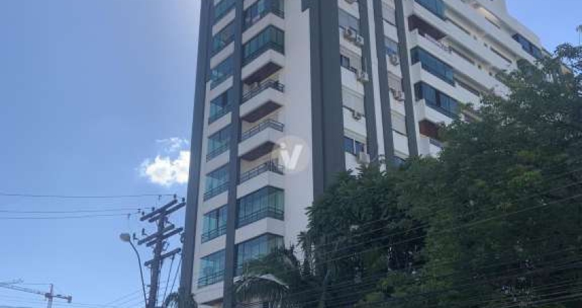 Apartamento de três dormitórios em excelente localização no bairro Nossa senhora