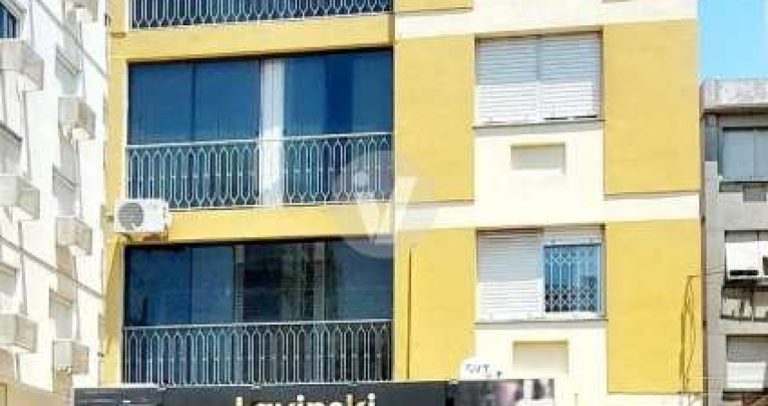 Apto térreo amplo de 4 dormitorios em ótima localização central com 1 vaga de ga