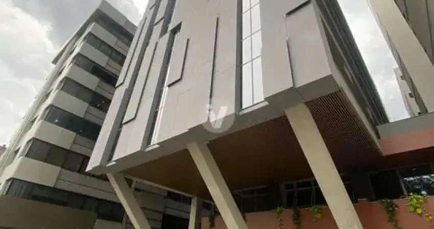 Sala comercial  no Vitta Center em ótima localização.