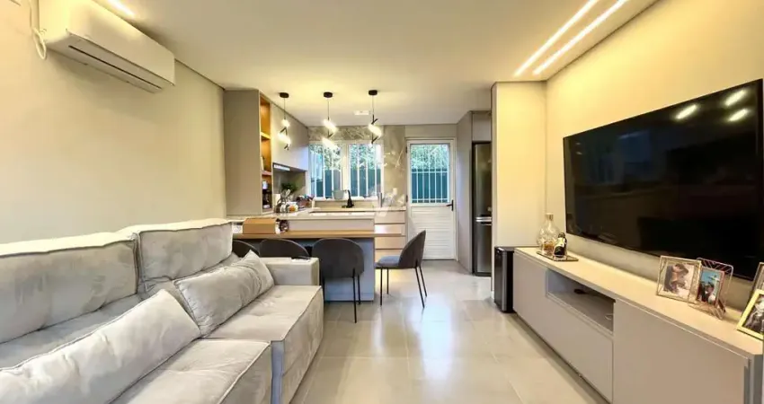 SOBRADO RESIDENCIAL, PARA VENDA E LOCAÇÃO.