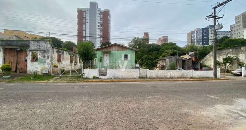 Terreno à venda na Travessa Doutor Theodorico, 03, Nossa Senhora Medianeira, Santa Maria