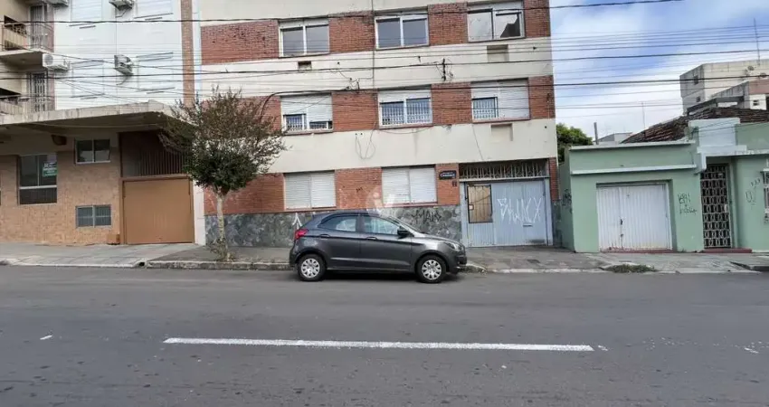 Amplo apartamento central de 3 dormitórios com suíte e box de garagem duplo