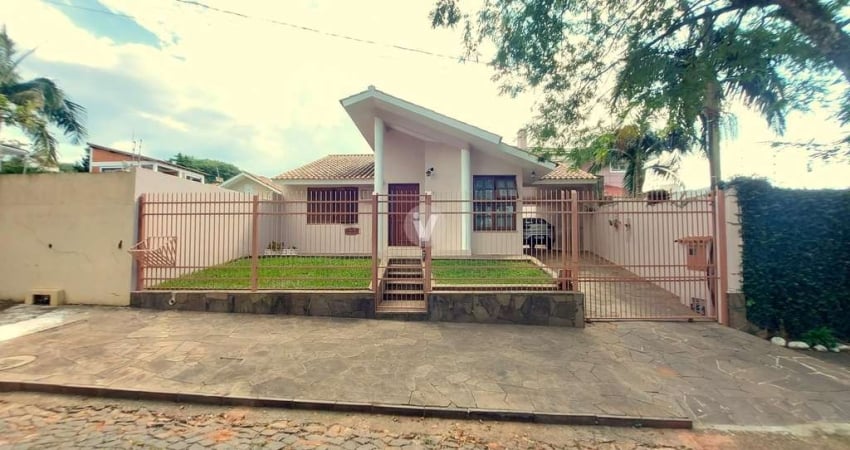 Casa com 3 quartos à venda na Rua Cristal, 435, Camobi, Santa Maria