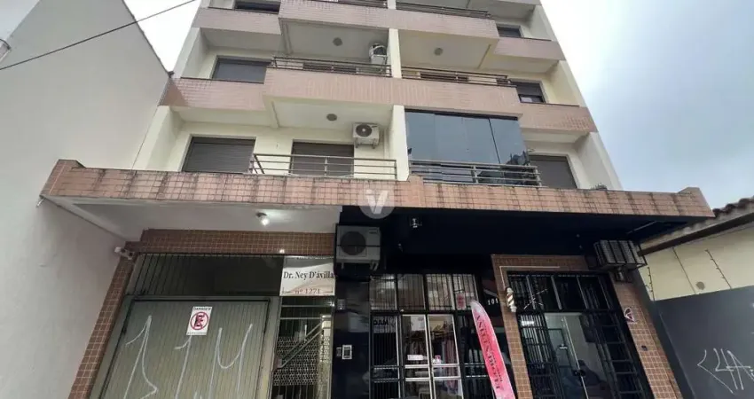 Amplo apartamento Central com 3 dormitórios, central e com garagem!