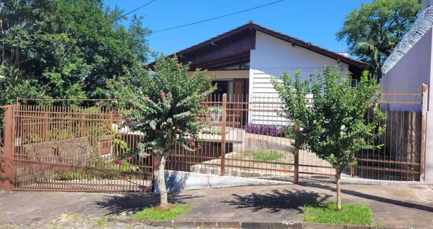 Casa com 4 quartos à venda na Rua Israel Seligman, 364, Nossa Senhora de Lourdes, Santa Maria