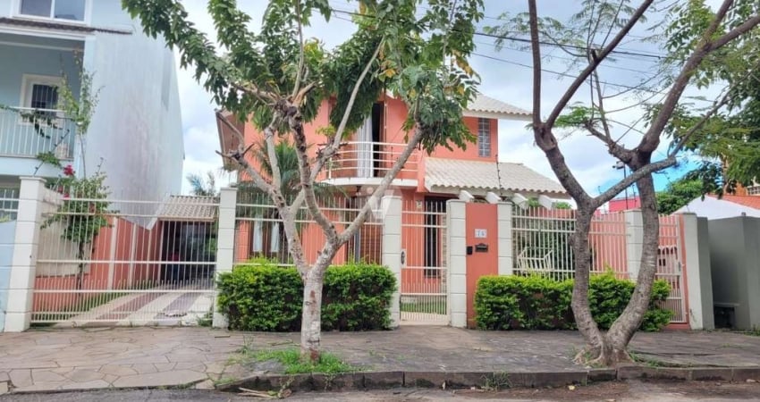 Casa com 4 quartos para alugar na Rua Roberto Severo Neto, 75, Nossa Senhora de Fátima, Santa Maria