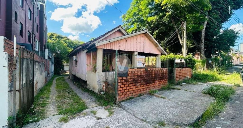 Terreno à venda na Rua Farrapos, 230, Nossa Senhora Medianeira, Santa Maria
