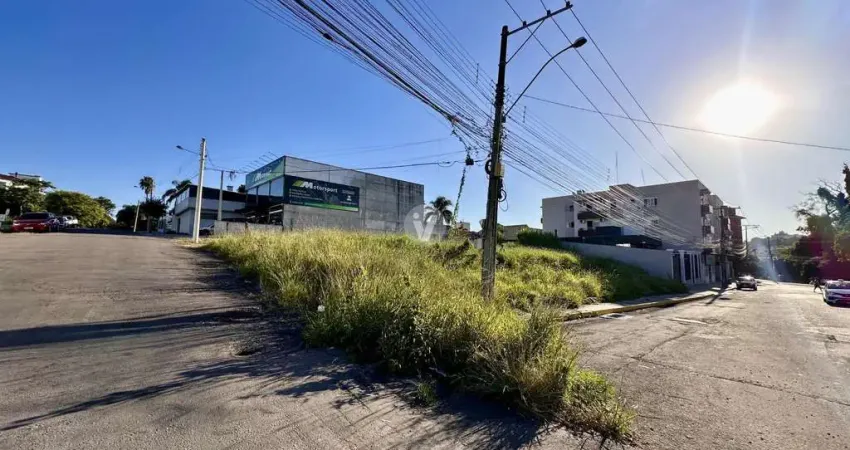 Terreno à venda na Rua Namem José Curi, Nossa Senhora de Lourdes, Santa Maria